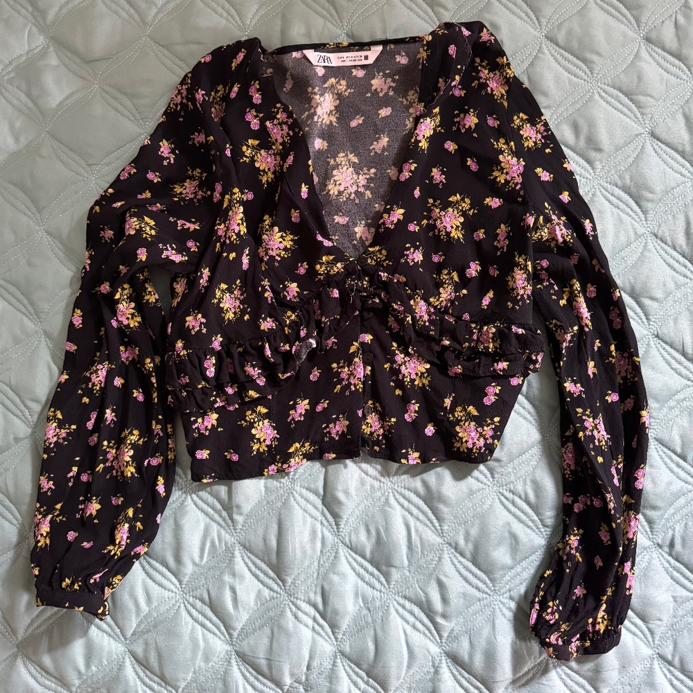 Zara 3/4 Length Sleeve Floral Blouse